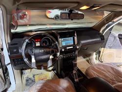 تويوتا لاندكروزر برادو